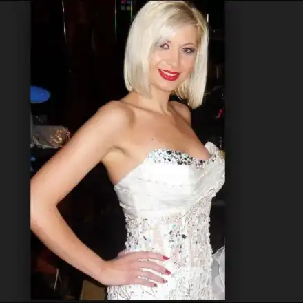 Нина Никол лудна по биото