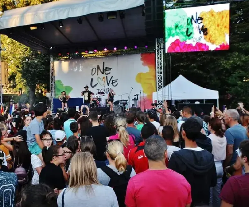 One Love стартира на 20 юли в Банско с куклен театър, Арена на дуелите  и концертна част с много музикални звезди