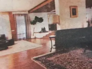 Президентът и Деси Радева се ширят в над 400 квадрата лукс (Вижте уникални СНИМКИ от имението)