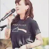 Рут Колева се вдъхнови от еднополовите връзки