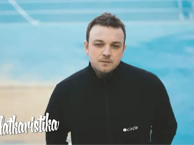 Слаткаристика предложил на жена си с песен! Очаква концертите от „One love“ с нетърпение