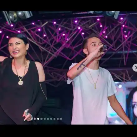 Софка и Лоренцо с тежки ланци по участия