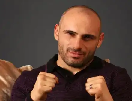 Стъки на разпит в полицията (Мъжът на Юлияна Дончева заплашвал жена на пътя)