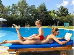 Теди Велинова още живее при Енчев