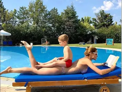 Теди Велинова още живее при Енчев