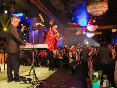 Топ гъзари се надцакват за Васко Кеца