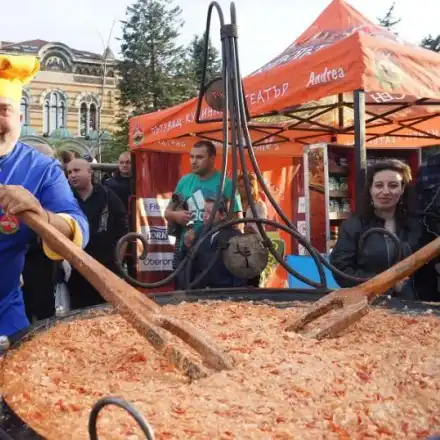 Ути Бъчваров стана хит във Валенсия