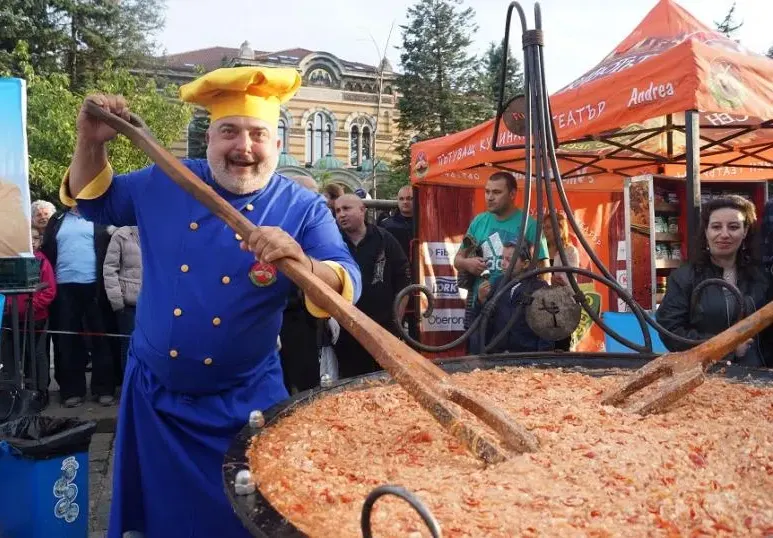 Ути Бъчваров стана хит във Валенсия