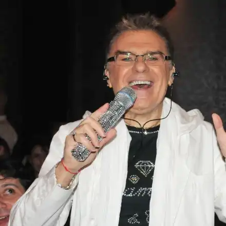 Васко Кеца наследи милионите на канадска баба! Певецът е в топ 5 на най-богатите звезди у нас