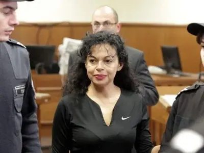 ВИП арестантката Евгения Банева за ужаса в затвора: Уринираха до леглото ми в килията! (Шокиращи разкрития)