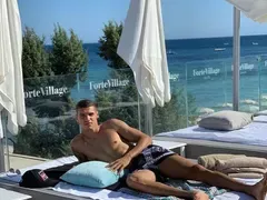 Десподов куфее на сиртаки, кефи се на ергенски живот на о. Сардиния (Снимки)