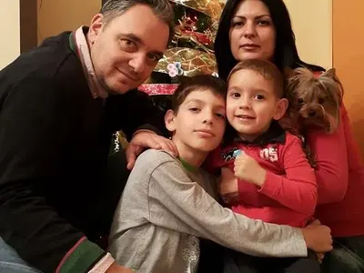 Защо Милко Калайджиев крие, че е дядо на двама внуци? (Вижте момчетата в галерията)