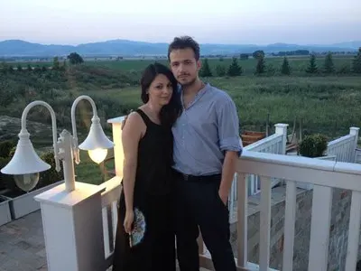 Алек Алексиев поддържал скайп връзка с жена си