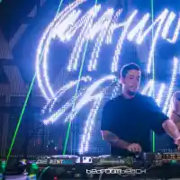 Анелия, Галин и Криско аплодират Махмут Орхан в Слънчев бряг