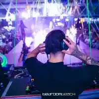 Анелия, Галин и Криско аплодират Махмут Орхан в Слънчев бряг