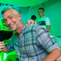 Анелия, Галин и Криско аплодират Махмут Орхан в Слънчев бряг