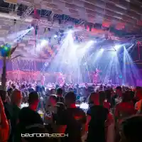 Анелия, Галин и Криско аплодират Махмут Орхан в Слънчев бряг