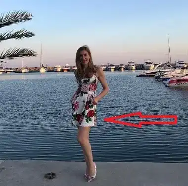 Ангелкова на вечеря с тоалет за 3800 лева! Министърката се глези с рокля и обувки на „Долче и Габана“