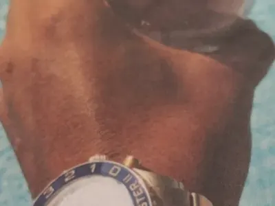 Азис с часовник за 60 бона (Снимки)