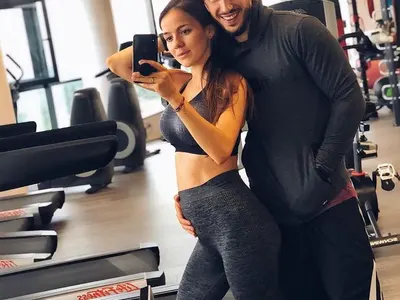 Бременната Теа Минкова със страх от басейни