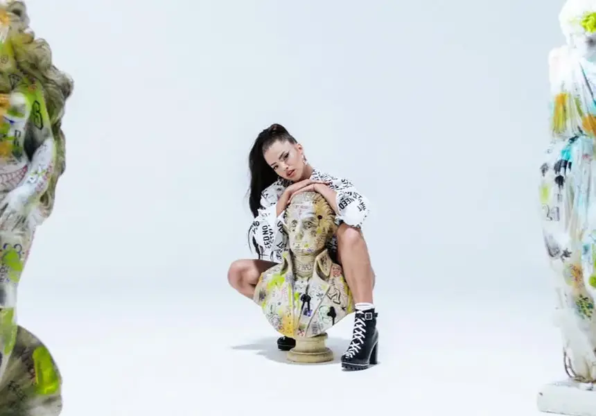 Дара се извини на феновете: Знаете колко ви обичам и ценя!