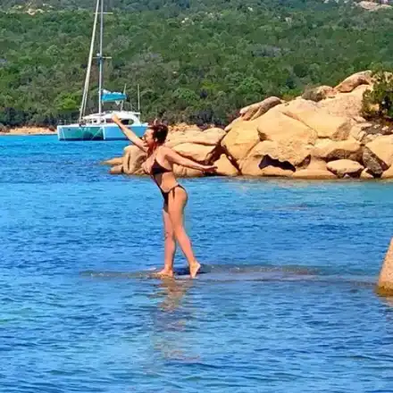 Дарина Павлова ходи по вода