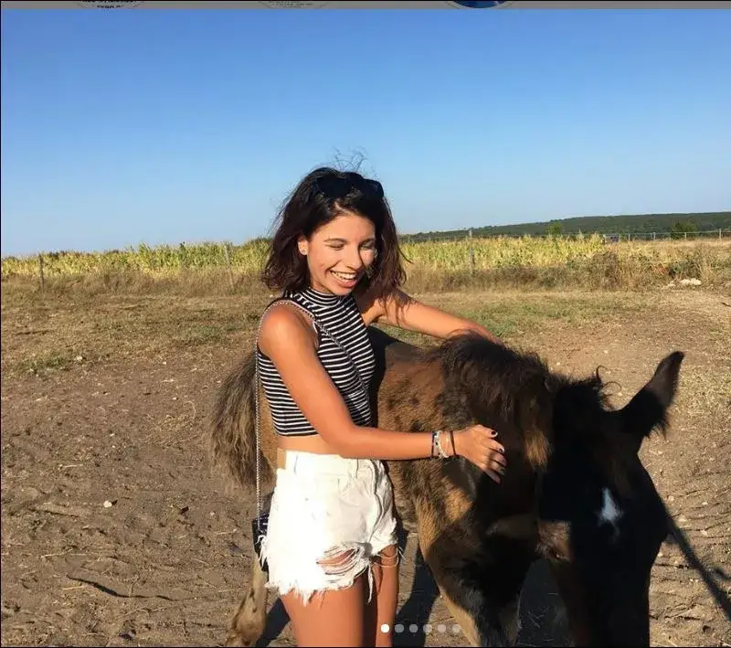 Дивна яхта катър