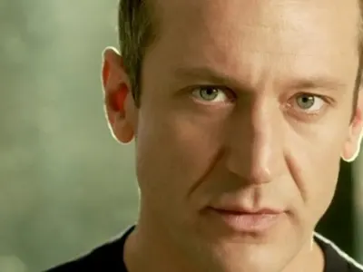 Донков пак посягал на Радина? (Вижте актрисата посинена по лицето)