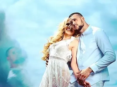 Ексклузивно! Луна се омъжи? (Уникални снимки)