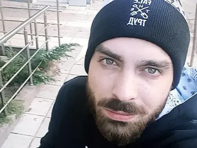 Ето как всъщност се казва Тото от „СкандаУ“