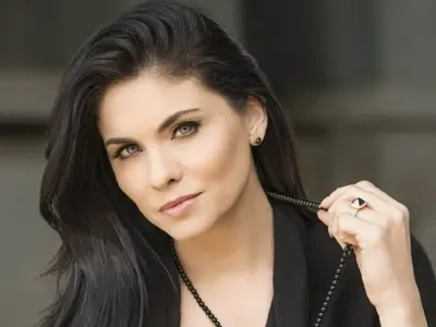 Гадже на Чарли Шийн от „Двама мъже и половина“ идва на фест в София