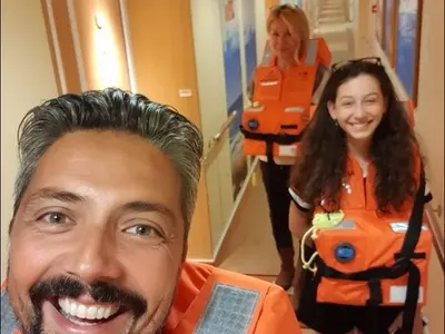 Гала кръстосва из Европа