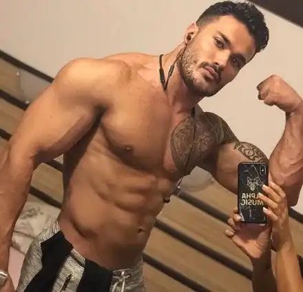 Грозно! Галин демонстрира как се смърка „бело“ (Снимка в Галерия)