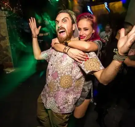 И Халваджиян на родното море