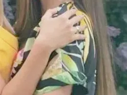 И Нанси Карабойчева чака бебе