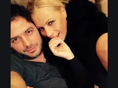 Какво са правили Камелия и Цветин в полето, преди да разберат, че са загубили техниката й? Историята е доста палава и типична за тях, ВИЖТЕ