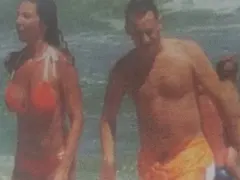 Камен Во с гадже жена на море