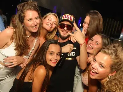 Криско уловен с чуждо, докато Цвети кара тежка бременност (Подробности)