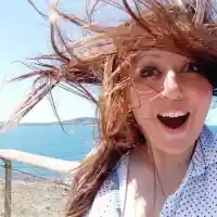 Лорд Минчев в акция: Баровско оранжево за Нелина, Галин гали окото  с Преслава, Гладнишка с коси „птиче гнездо“ + още и снимки