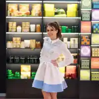 Лорд Минчев в акция: Баровско оранжево за Нелина, Галин гали окото  с Преслава, Гладнишка с коси „птиче гнездо“ + още и снимки