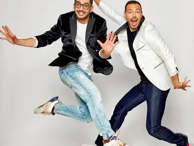 Лорд Минчев в акция: Тони облечена в плажен чадър, Роси бърка модните хоризонти и още + снимки