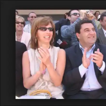 Лучано се върна при бившата си жена