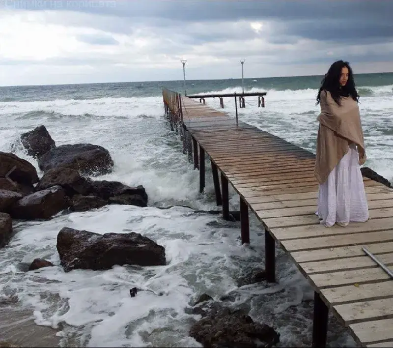 Мариана Попова потресена от мръсни плажове