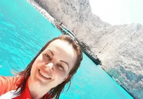 Мариана Векилска се забавлява с любовник на яхта (Снимки)