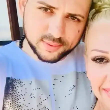 Млад гребец утолява страстите на палавата Луна (Снимки)