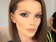 Преслава си направи нови скули