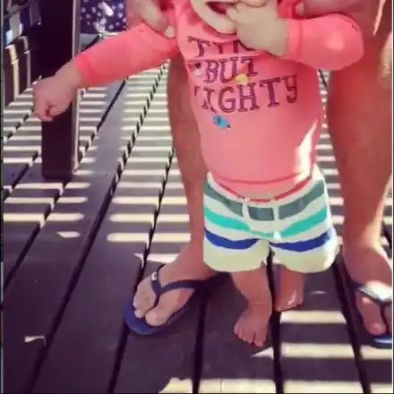 Синът на Антония Петрова проходи