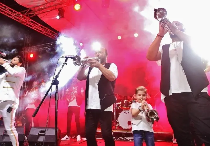 Слаткаристика празнува рождения си ден на One Love Tour в Струмица