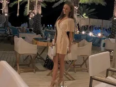 Сузанита приключи снимки в международен филм