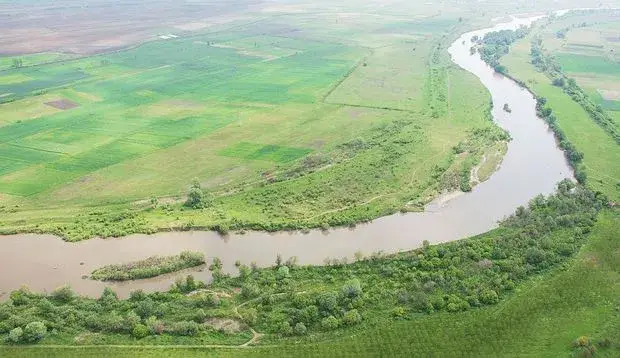 The „Greens“ took one-third of the country\'s territory because of Natura!